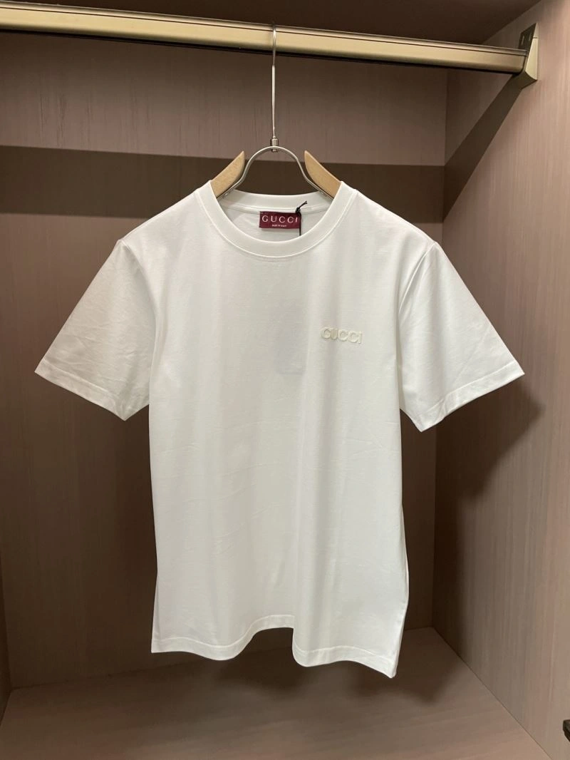 Modern Gucci T-Shirts 127200