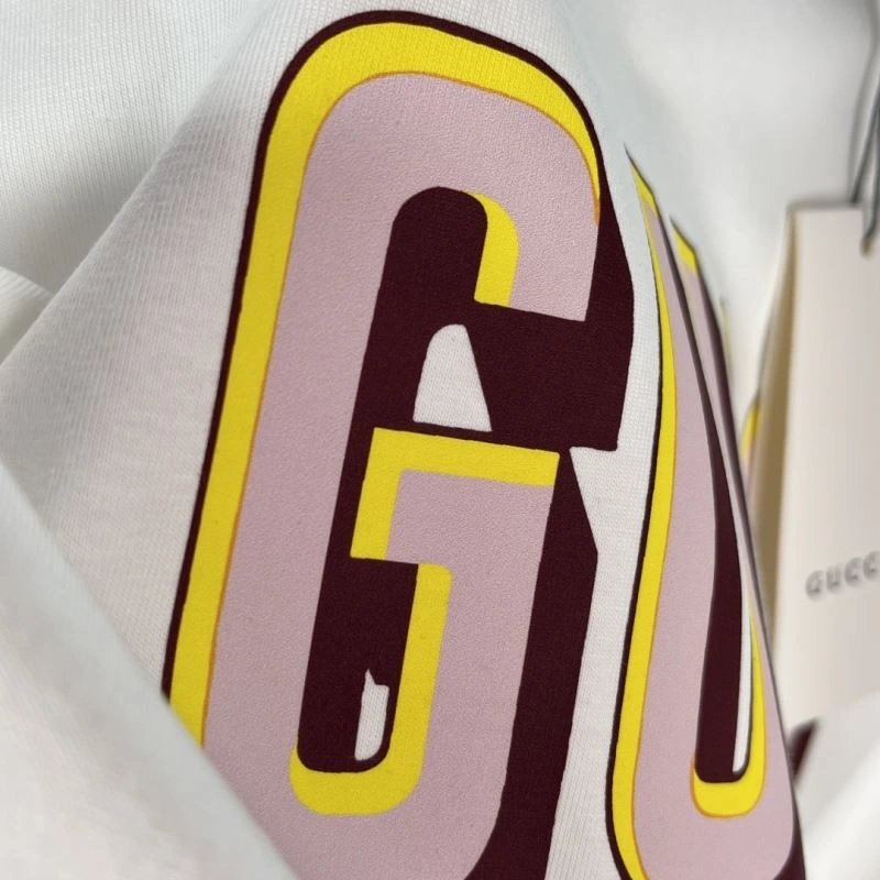 Gucci T-Shirts Practical 127193