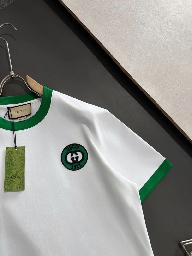 Gucci T-Shirts Comfortable 127190