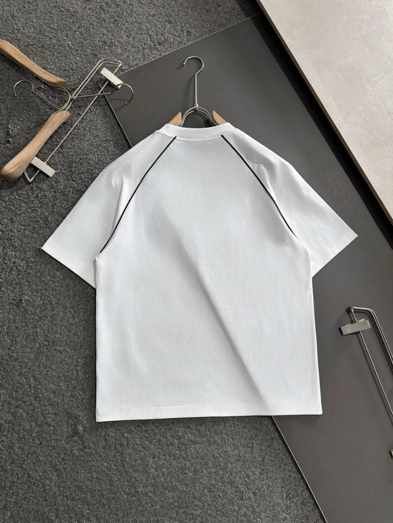 Gucci T-Shirts Bold 127182