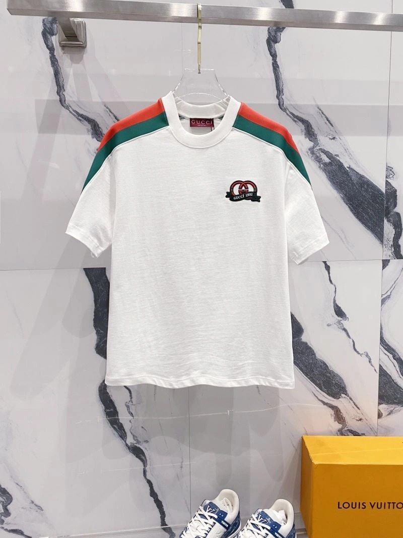 Gucci T-Shirts Sporty 127179