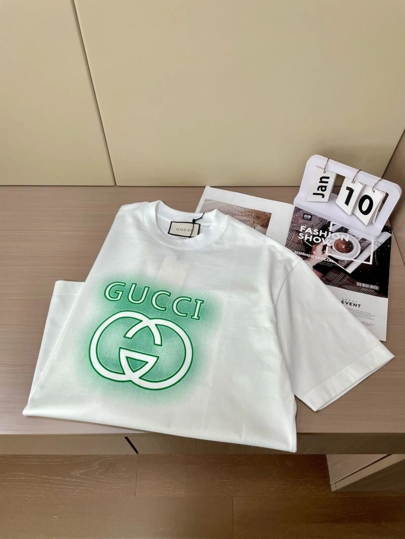 Gucci T-Shirts Flexible 127184