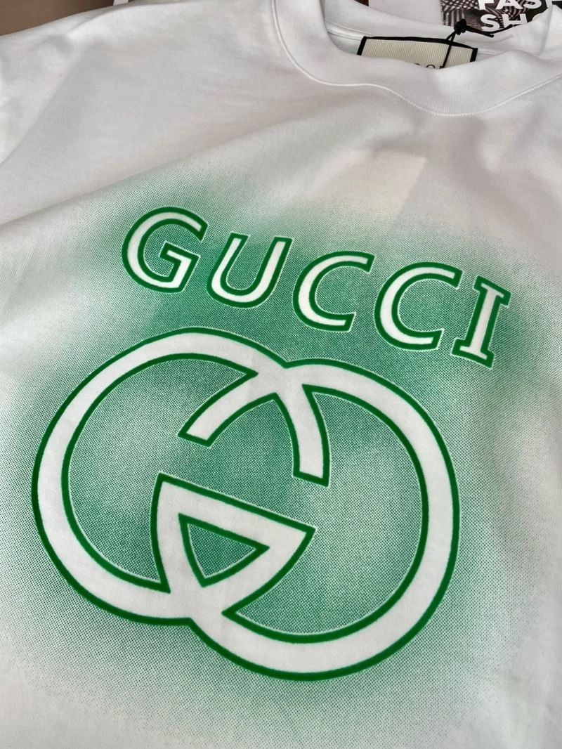 Gucci T-Shirts Flexible 127184