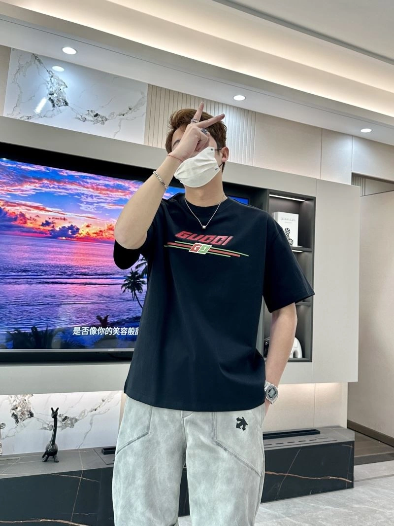 Popular Gucci T-Shirts 127175