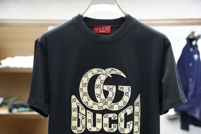 Gucci T-Shirts SmoothTexture 127156