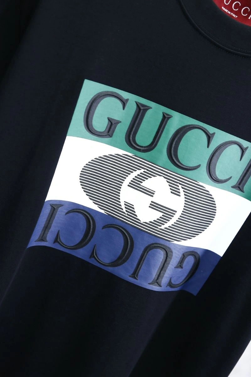 Effortless Gucci T-Shirts 127155
