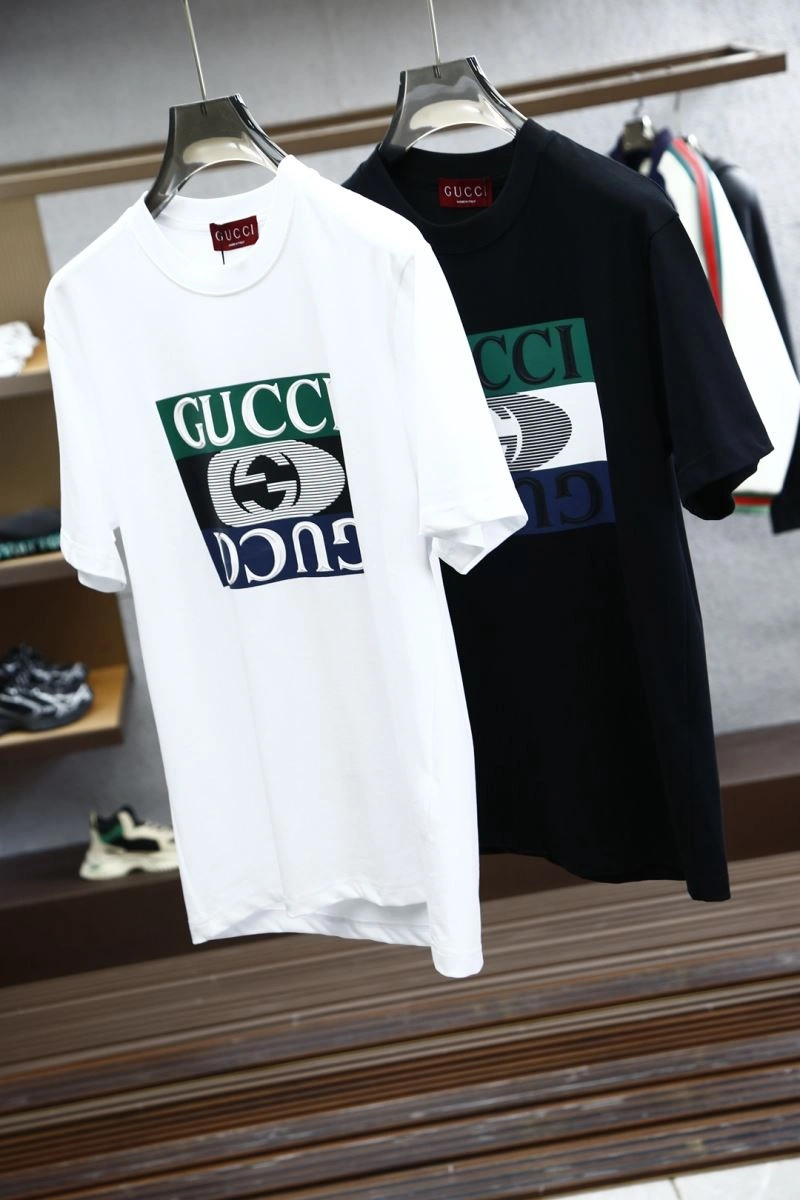 Effortless Gucci T-Shirts 127155