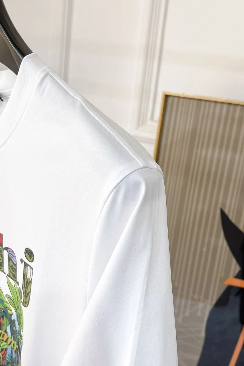 Gucci T-Shirts Timeless 127158
