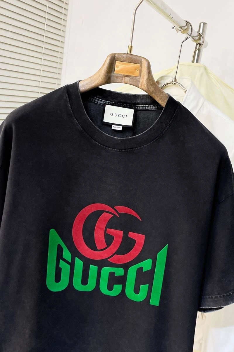 Neat Gucci T-Shirts 127141