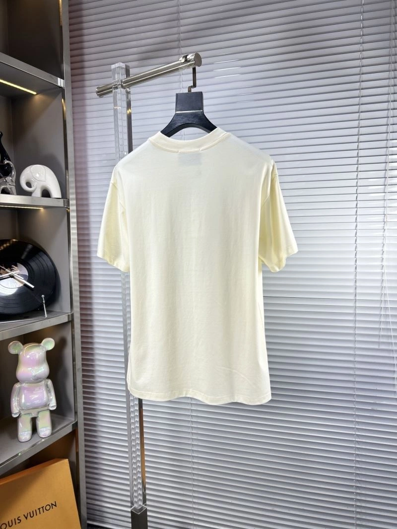 Trendsetting Gucci T-Shirts 127126