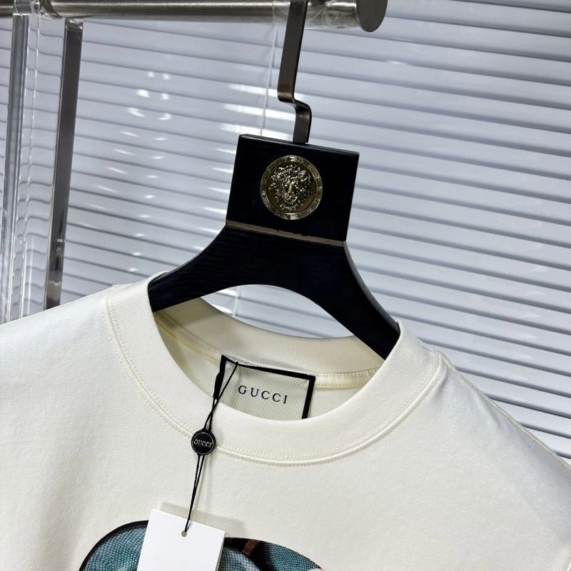 Trendsetting Gucci T-Shirts 127126