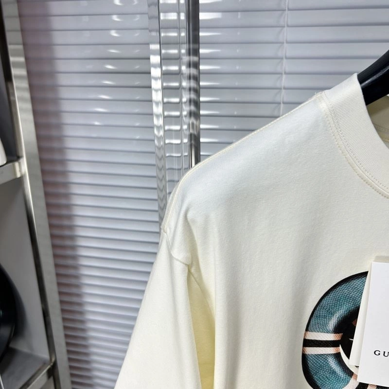 Trendsetting Gucci T-Shirts 127126