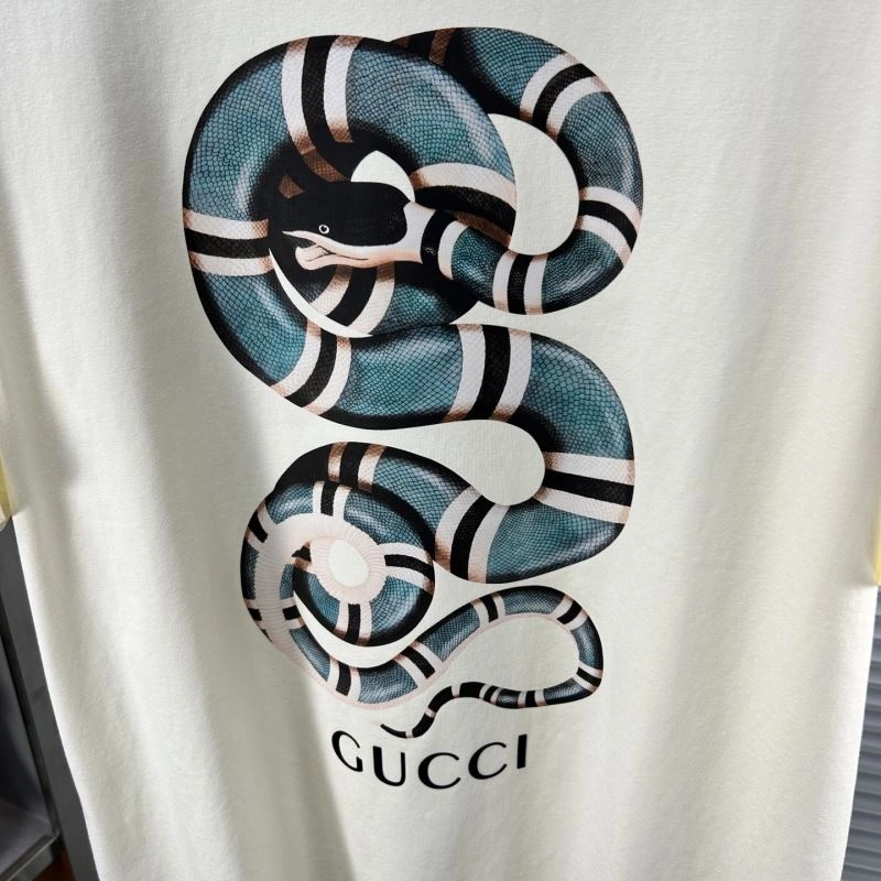 Trendsetting Gucci T-Shirts 127126