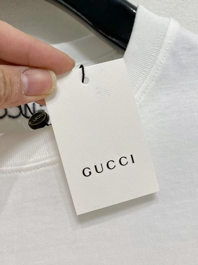Gucci T-Shirts Bright 127143