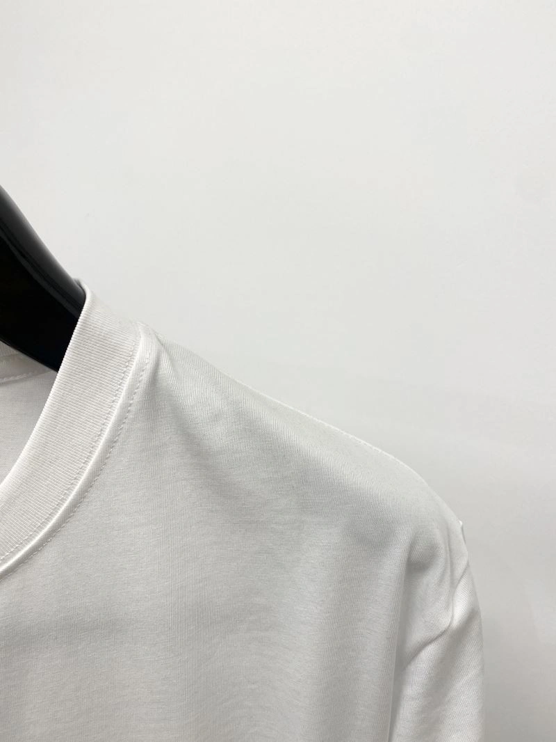Gucci T-Shirts Durable 127096