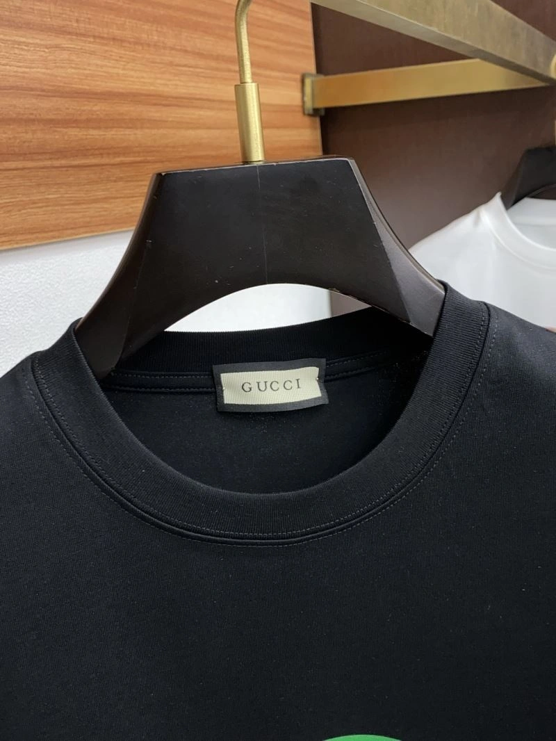 Gucci T-Shirts Stylish 127098
