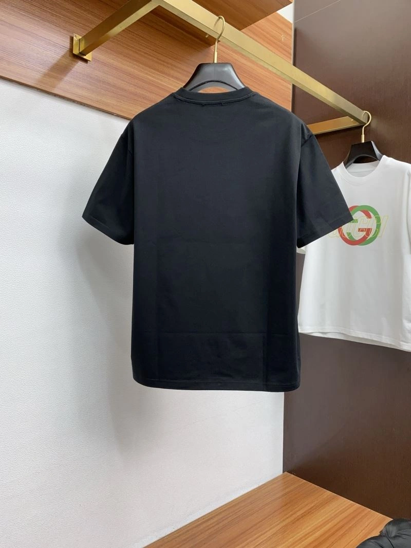 Gucci T-Shirts Stylish 127098