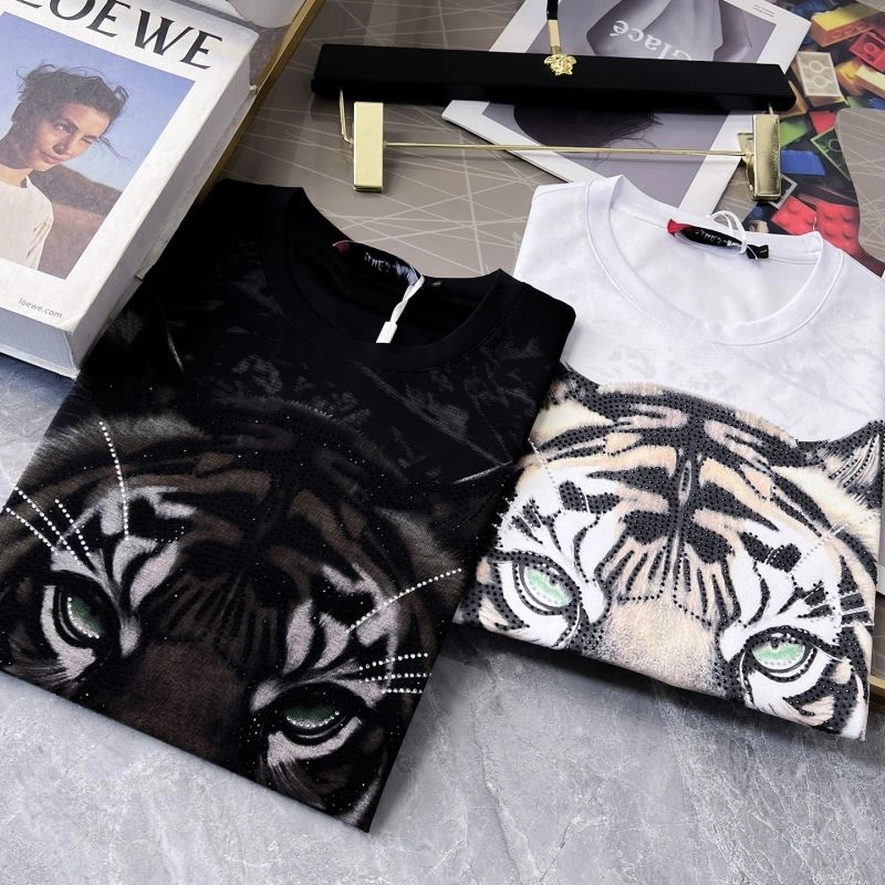 Gucci T-Shirts FashionForward 127106