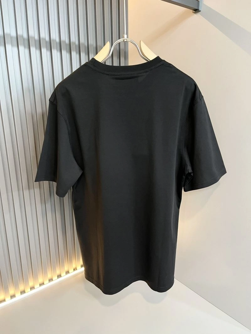 Minimalist Gucci T-Shirts 127093