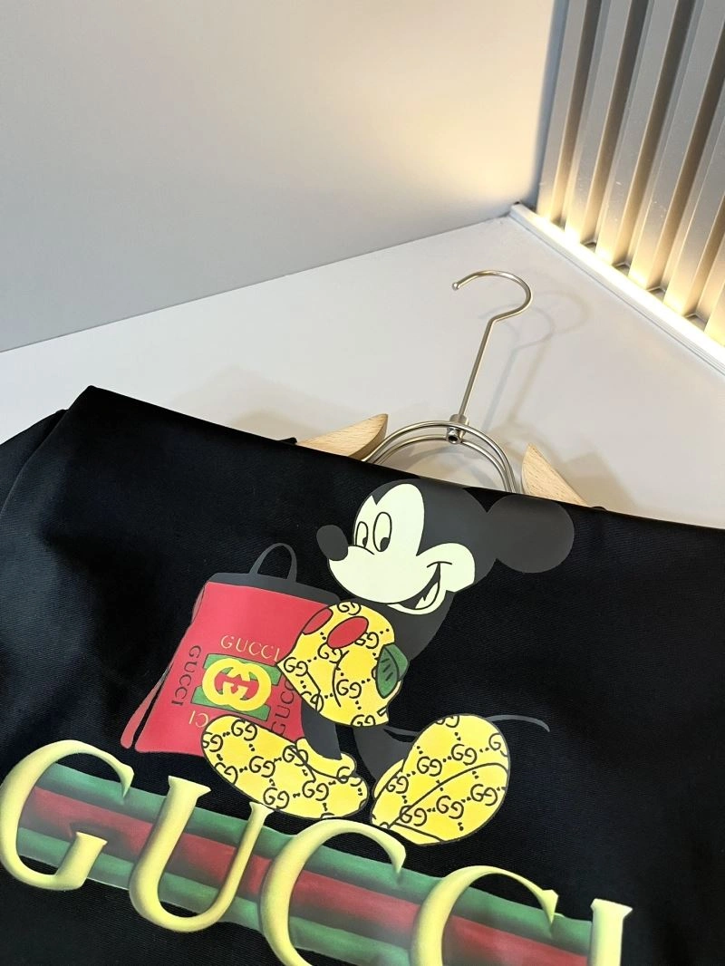 Minimalist Gucci T-Shirts 127093