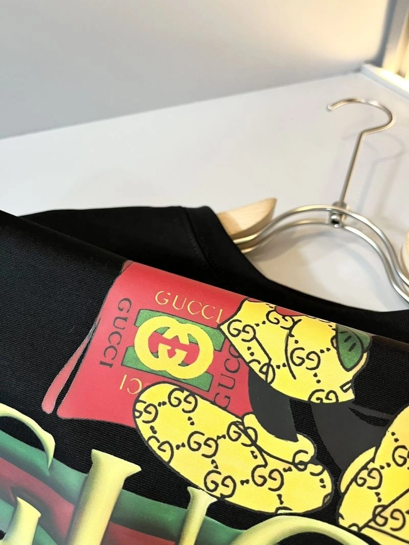 Minimalist Gucci T-Shirts 127093
