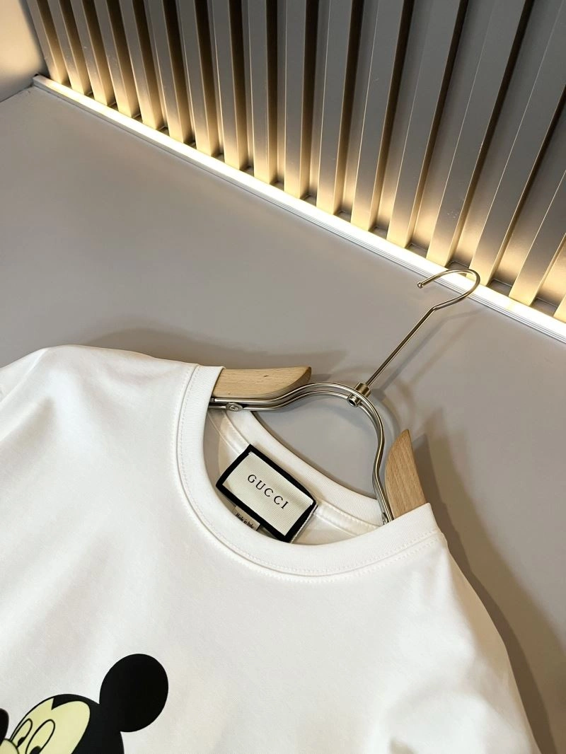 Gucci T-Shirts WeatherProof 127082