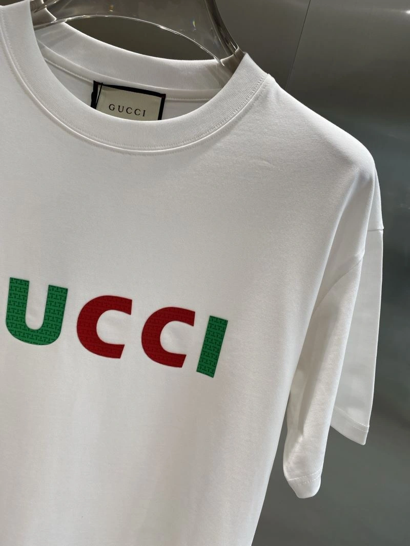 Versatile Gucci T-Shirts 127075