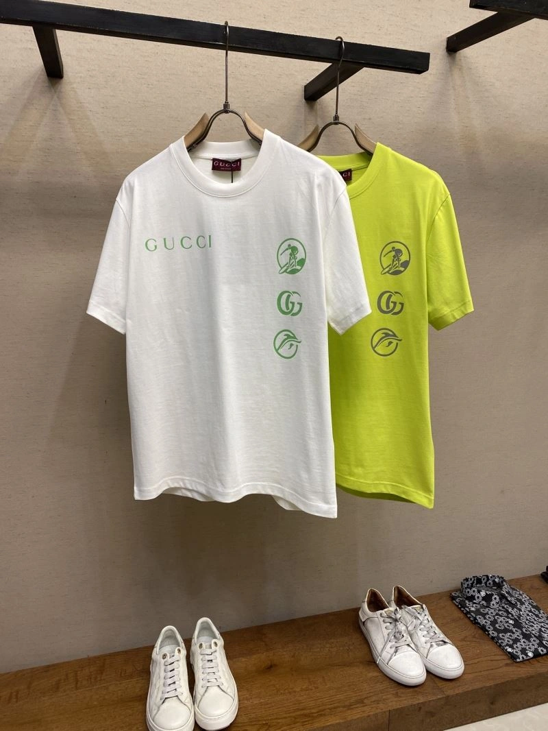Elegant Gucci T-Shirts 127056