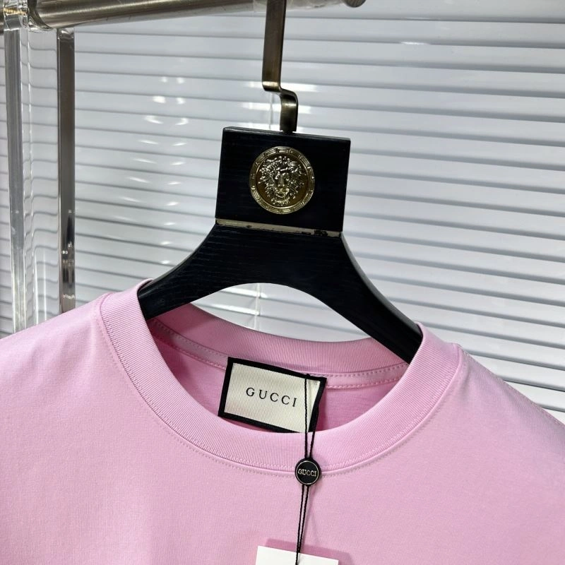 WaterResistant Gucci T-Shirts 127040