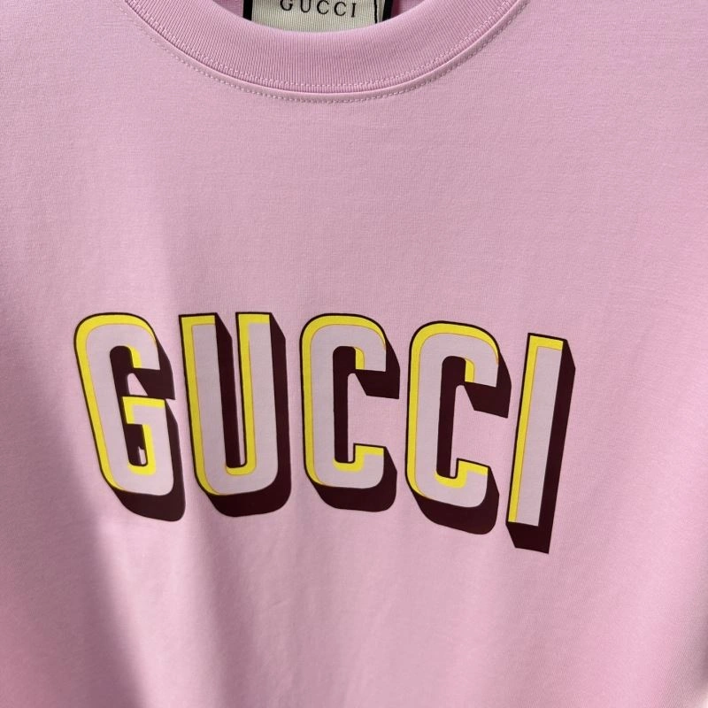 WaterResistant Gucci T-Shirts 127040