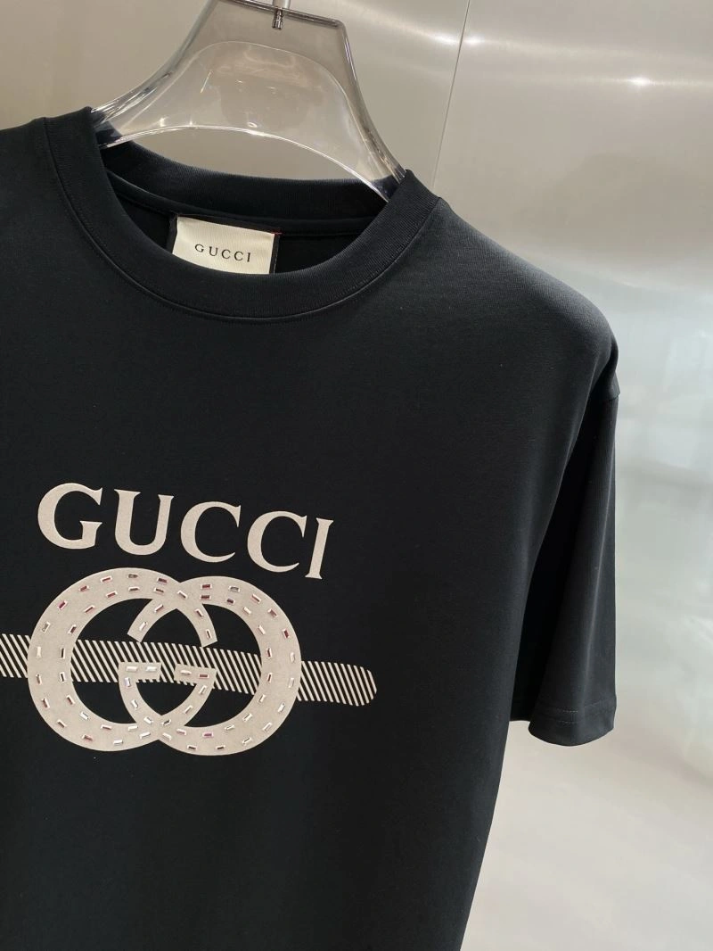 Contemporary Gucci T-Shirts 127042