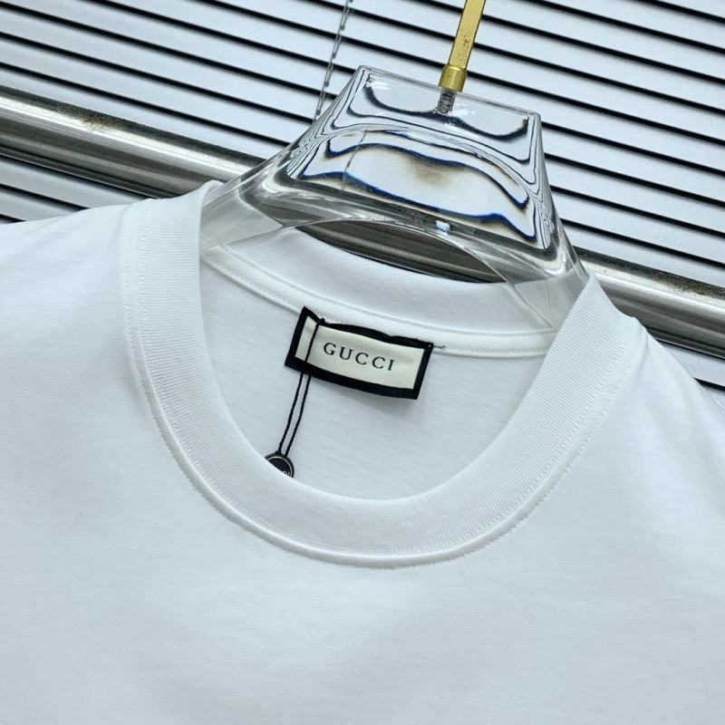 Gucci T-Shirts Trendy 127043