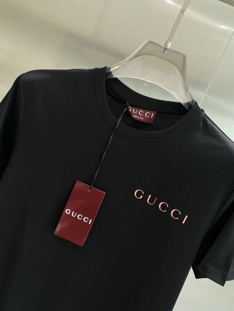 Gucci T-Shirts Functional 127031