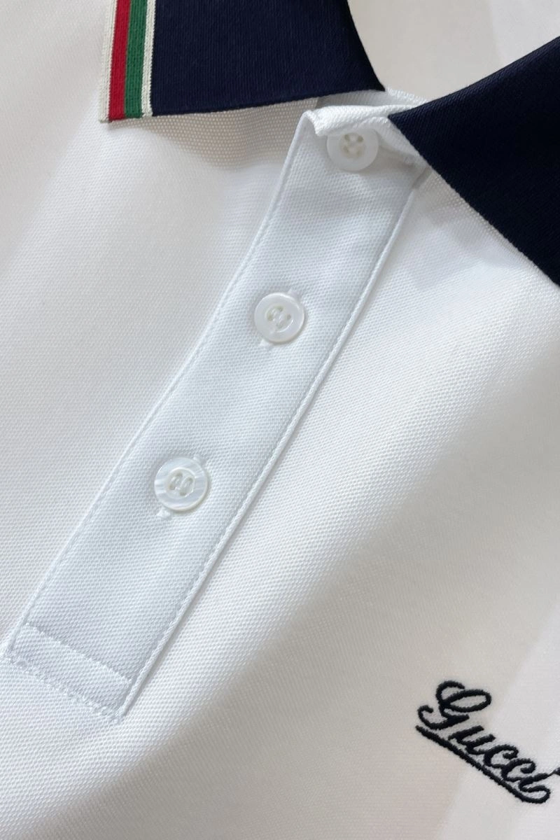 Sleek Gucci T-Shirts 127024
