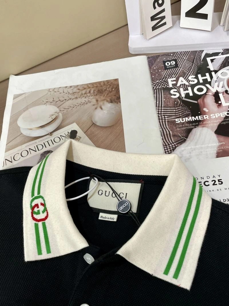 Gucci T-Shirts Versatile 127023