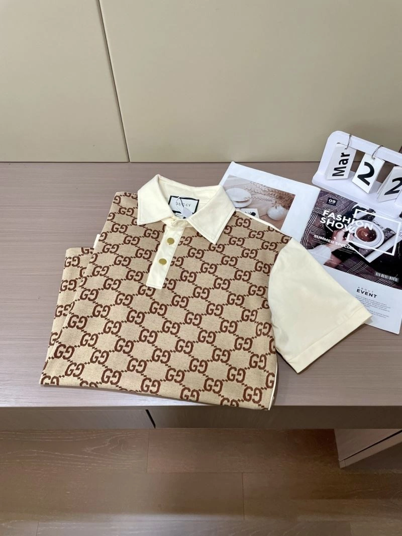 Sleek Gucci T-Shirts 127001