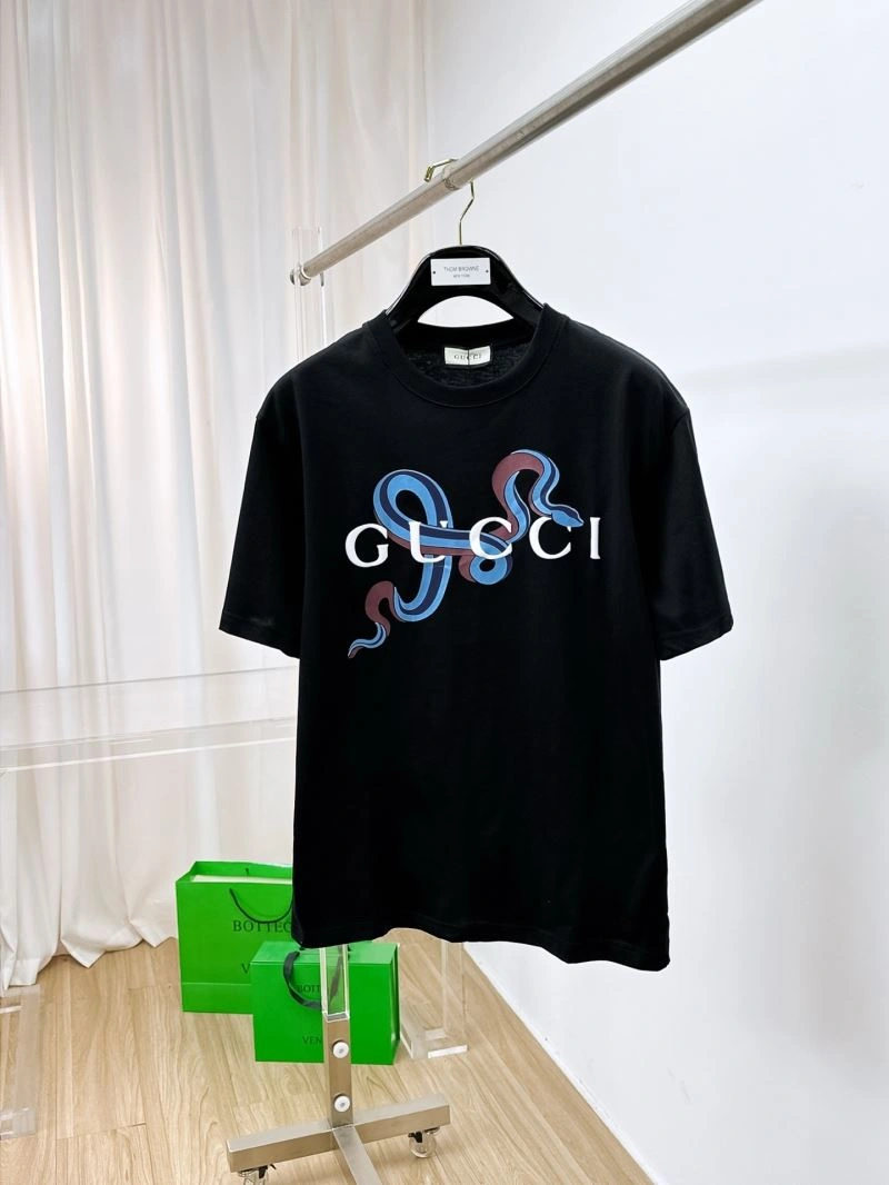 Gucci T-Shirts Modern 126999