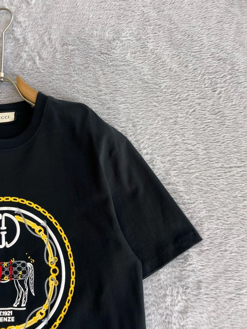 Effortless Gucci T-Shirts 126992