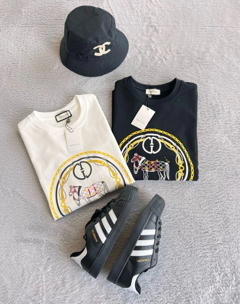 Effortless Gucci T-Shirts 127011