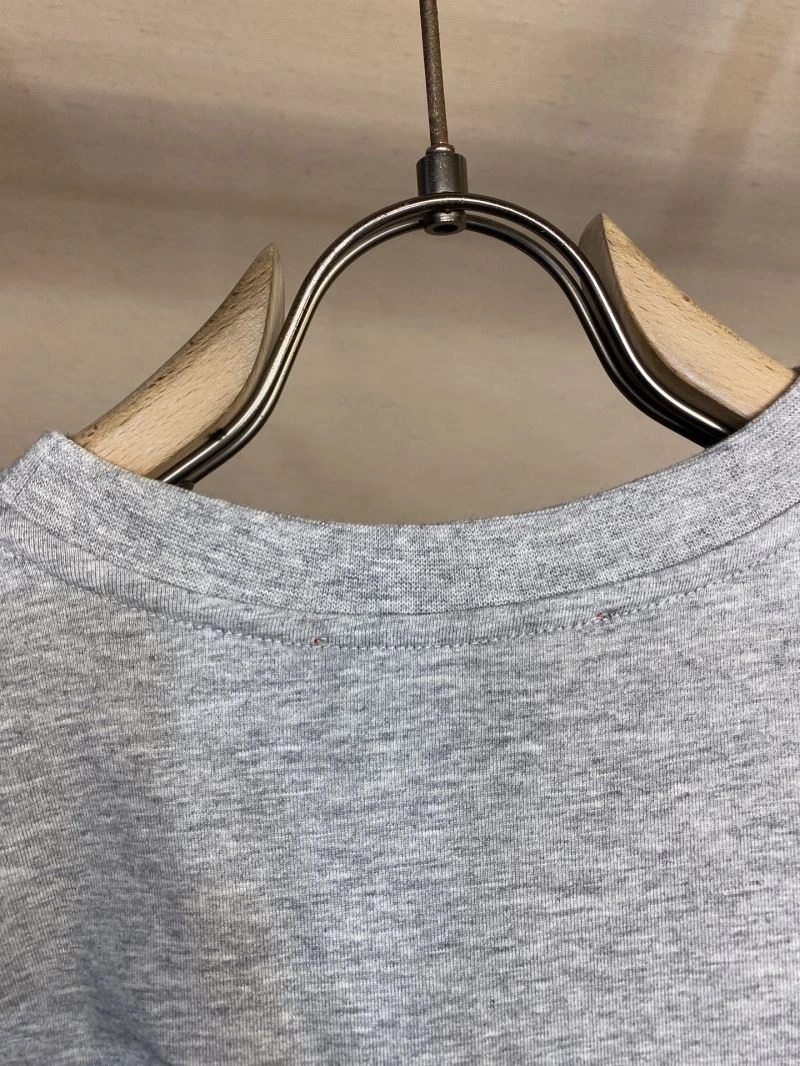 WellDesigned Gucci T-Shirts 127002