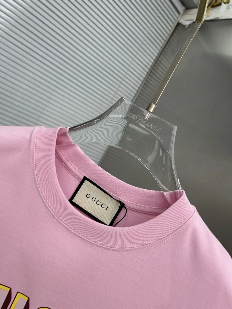 Gucci T-Shirts Versatile 126983