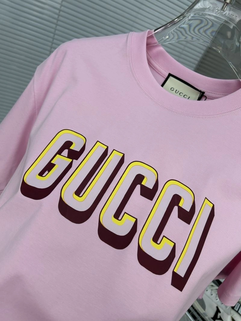 Gucci T-Shirts Versatile 126983