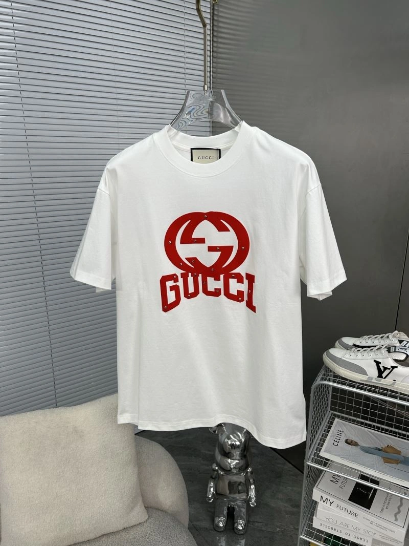 Gucci T-Shirts FashionForward 126979