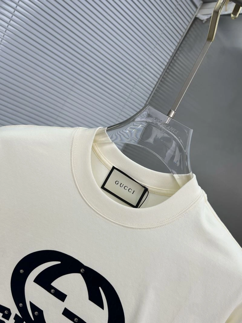 Gucci T-Shirts FashionForward 126979