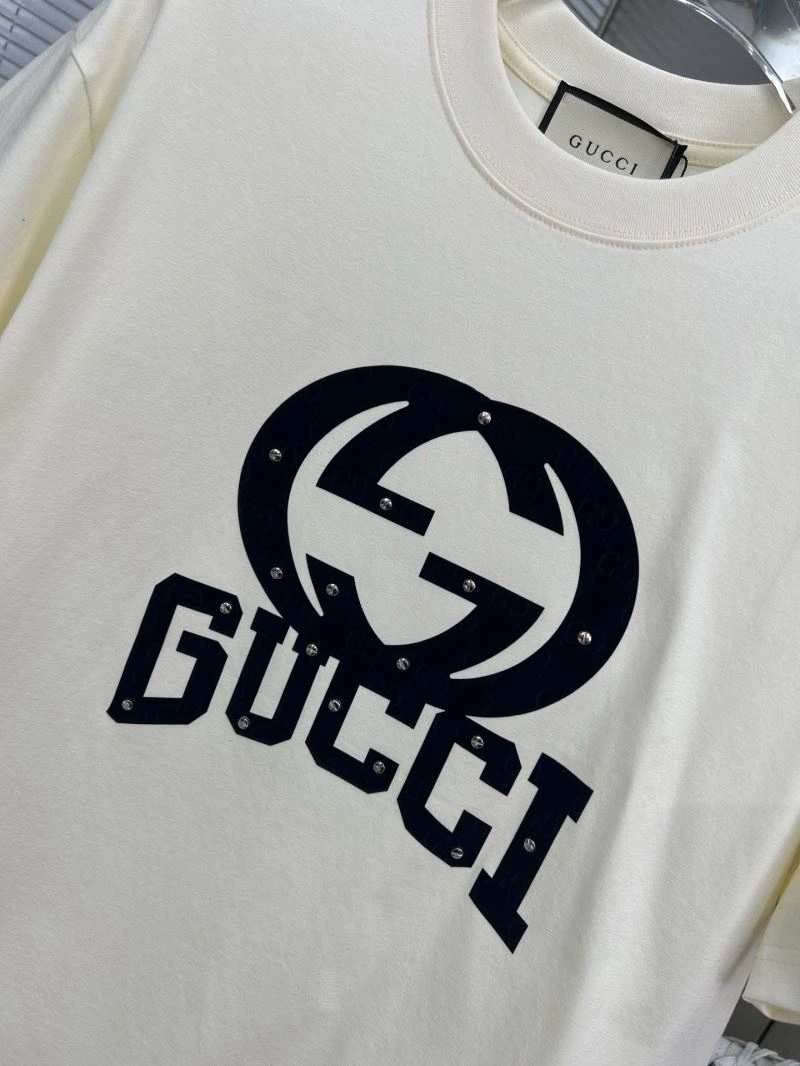 Gucci T-Shirts FashionForward 126979