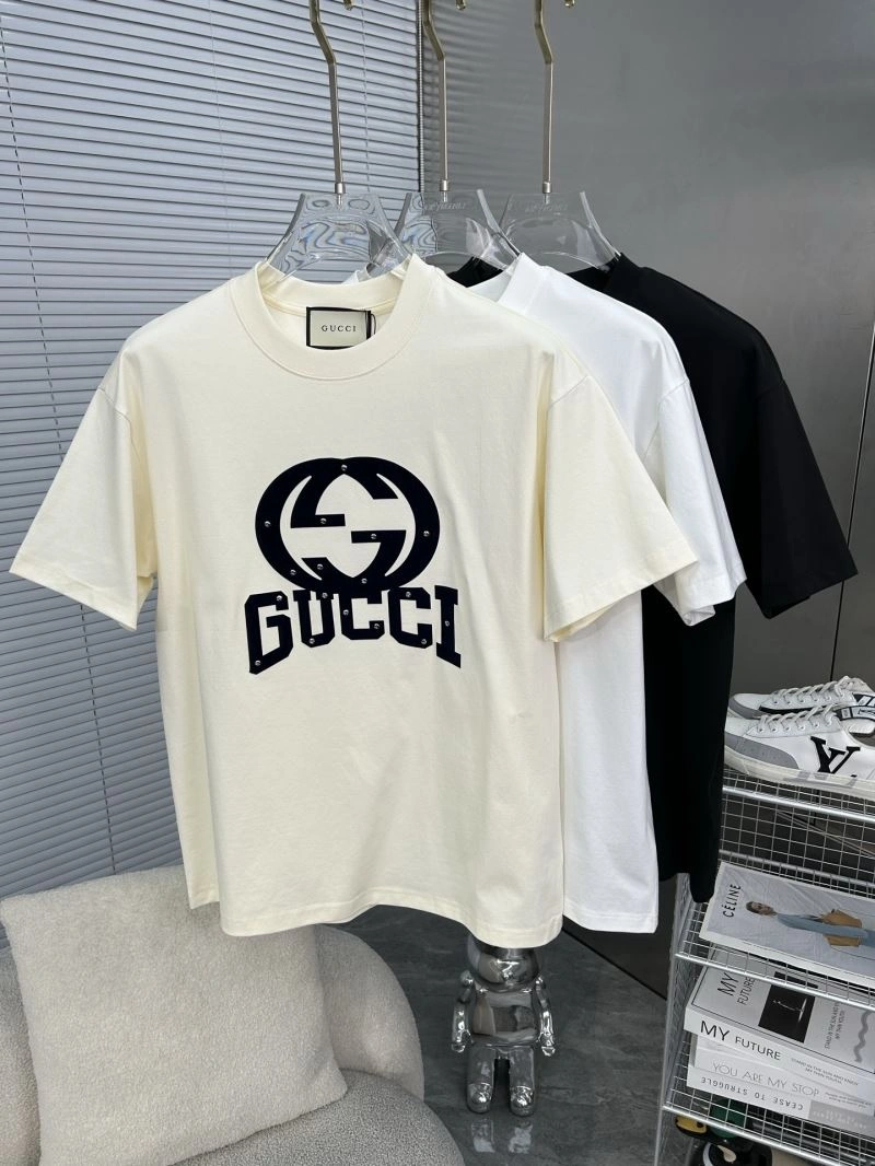 Gucci T-Shirts FashionForward 126979