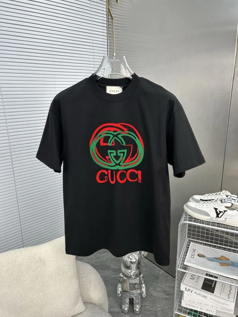EyeCatching Gucci T-Shirts 126969