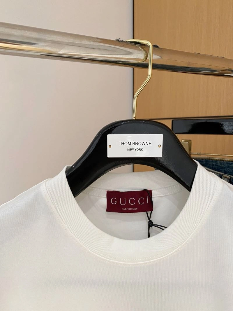 Durable Gucci T-Shirts 126957