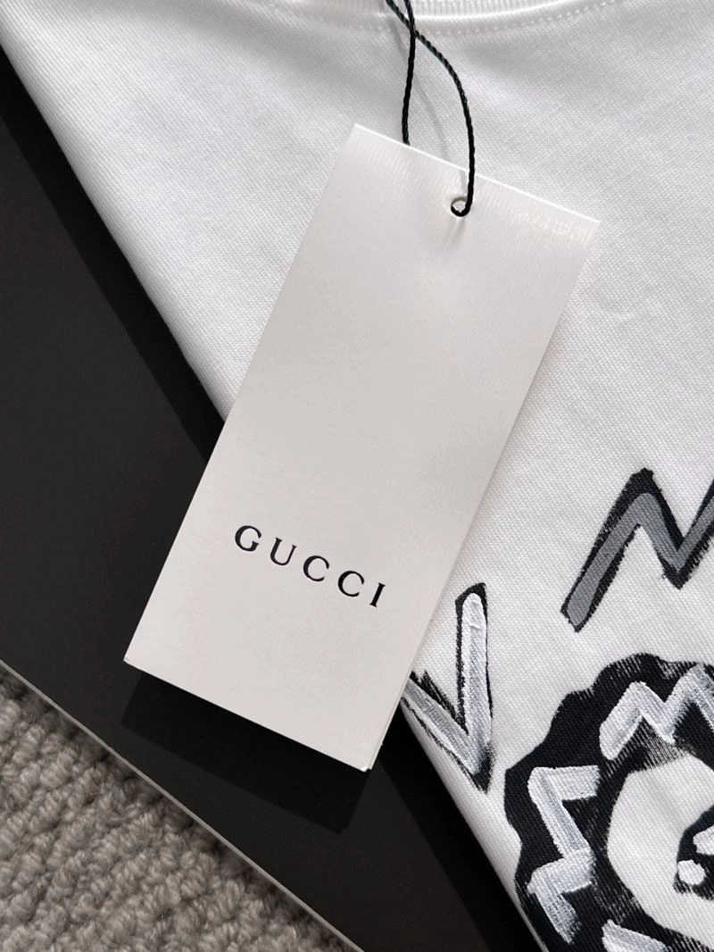 Durable Gucci T-Shirts 126963
