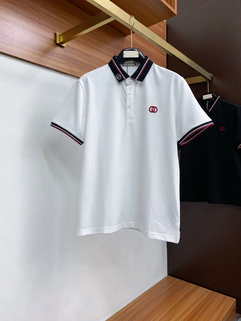 Bold Gucci T-Shirts 126965